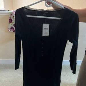 Black top with silk edge
